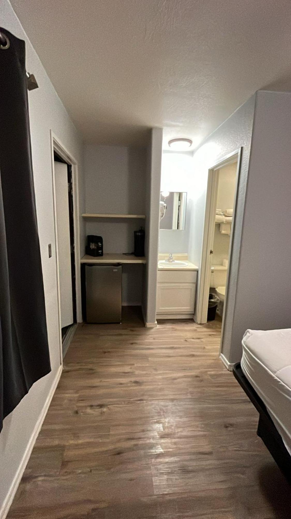 ואלה 82A Grand Canyon South Rim Studio Sleeps 2- Yukon מראה חיצוני תמונה