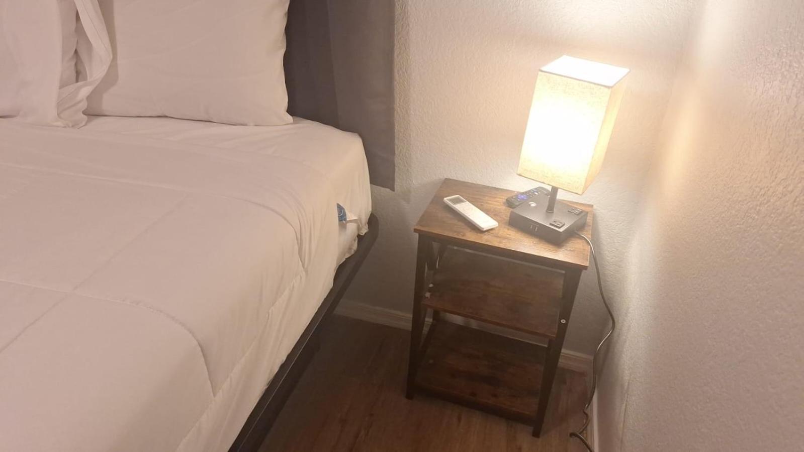 ואלה 82A Grand Canyon South Rim Studio Sleeps 2- Yukon מראה חיצוני תמונה