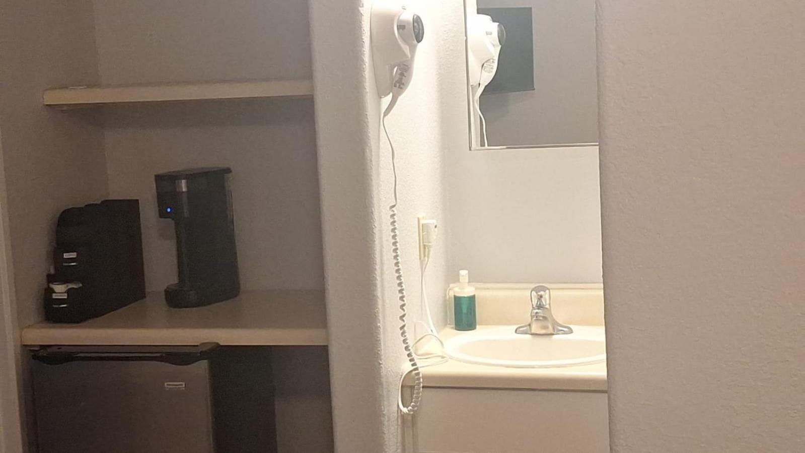 ואלה 82A Grand Canyon South Rim Studio Sleeps 2- Yukon מראה חיצוני תמונה